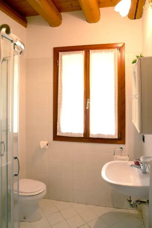 הוילה Casa Giulia A בורסו דל גראפה בית נופש